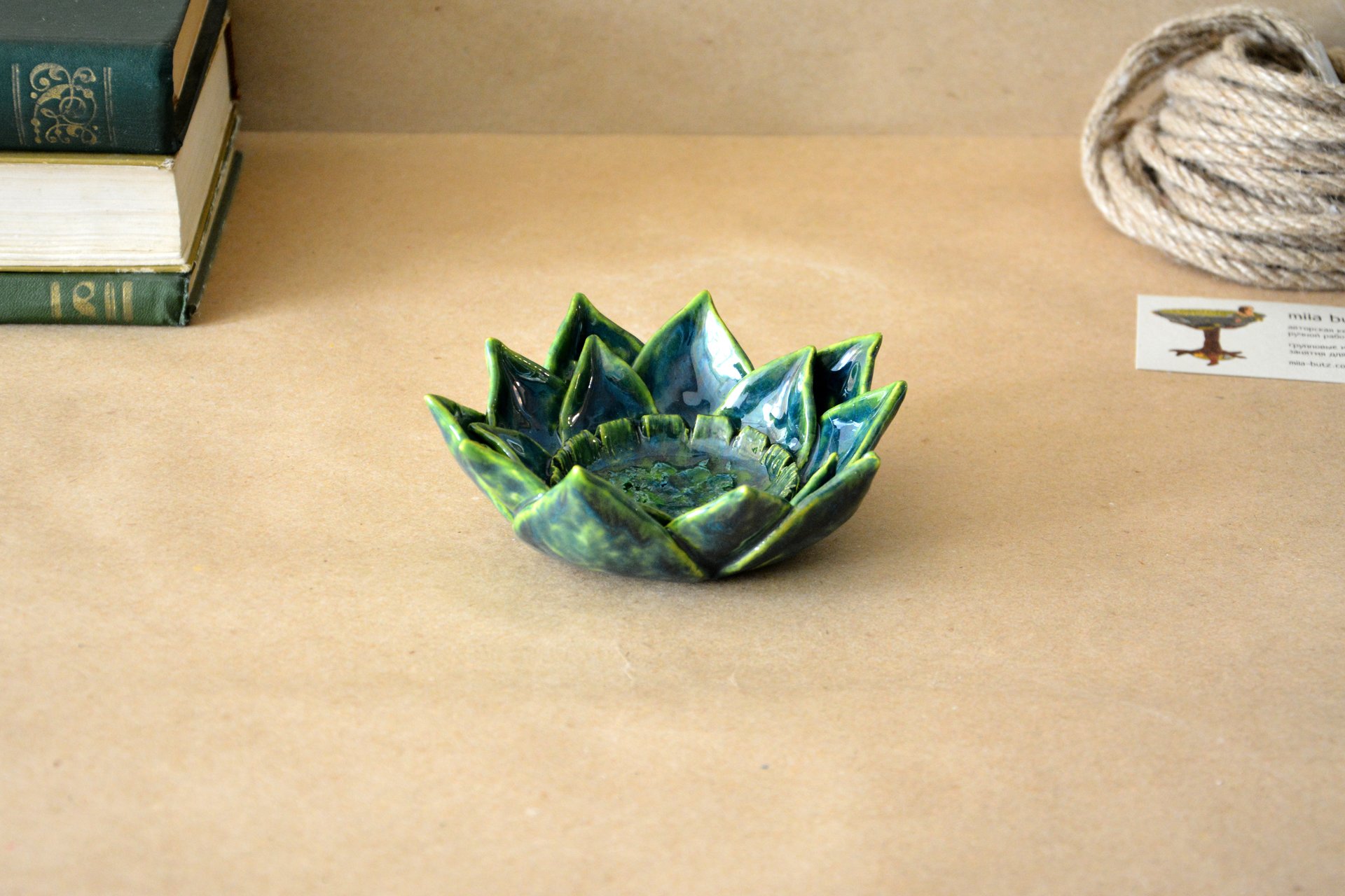 Подсвечник Каменная роза - Керамические подсвечники, диаметр - 11 см, фото 2 из 3.