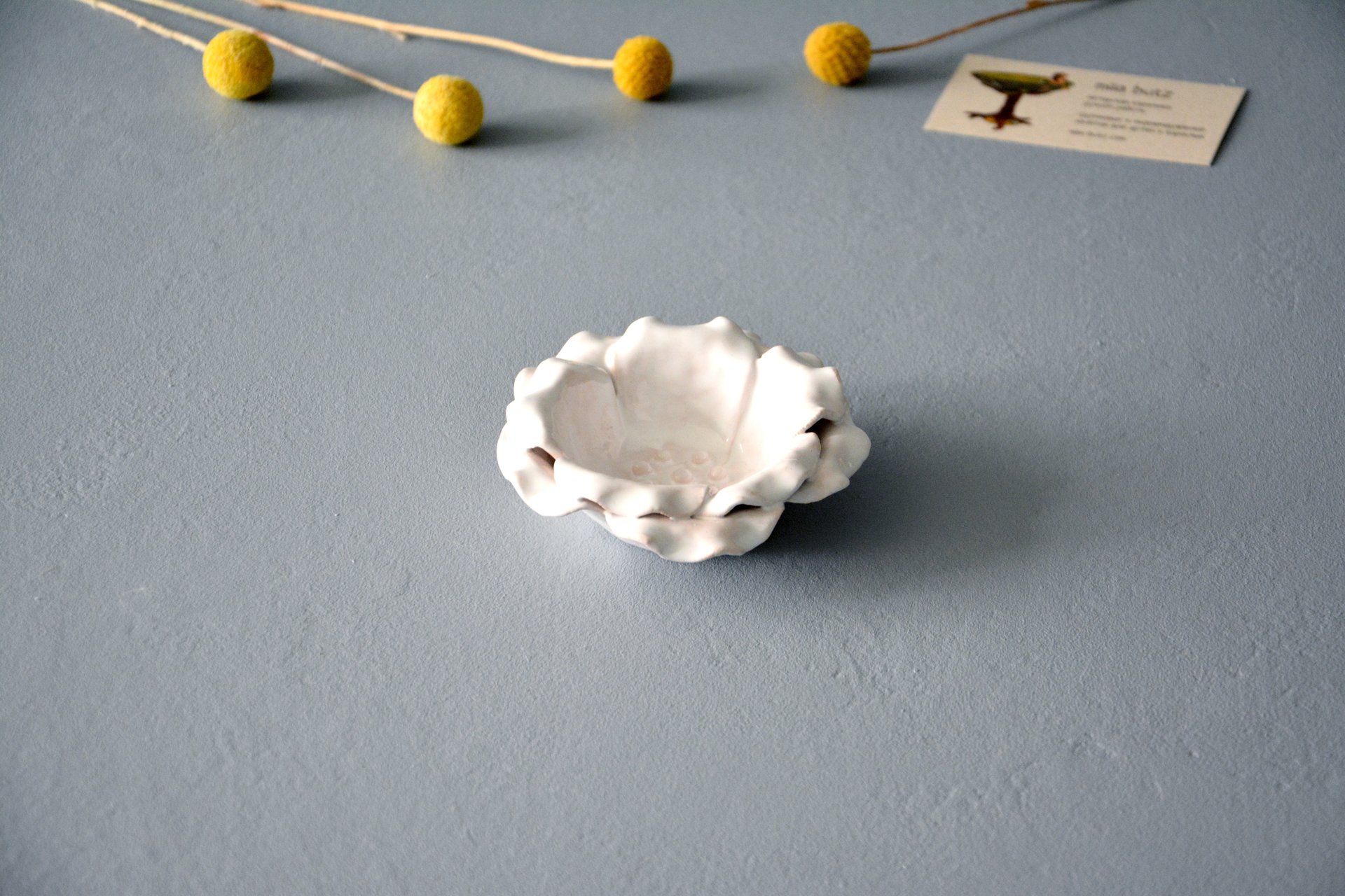 Candlestick White flower - Ceramic Candl-holders, diameter - 11.5 cm, photo 1 of 5.