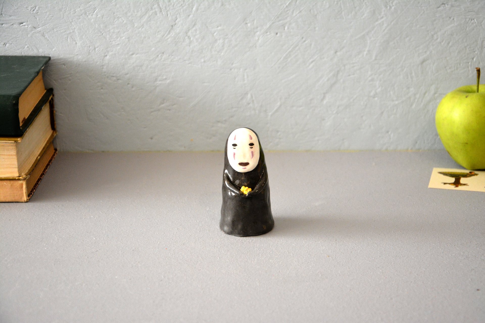 No-Face Kaonashi figurine, height - 8,5 cm, photo 5 of 5.
