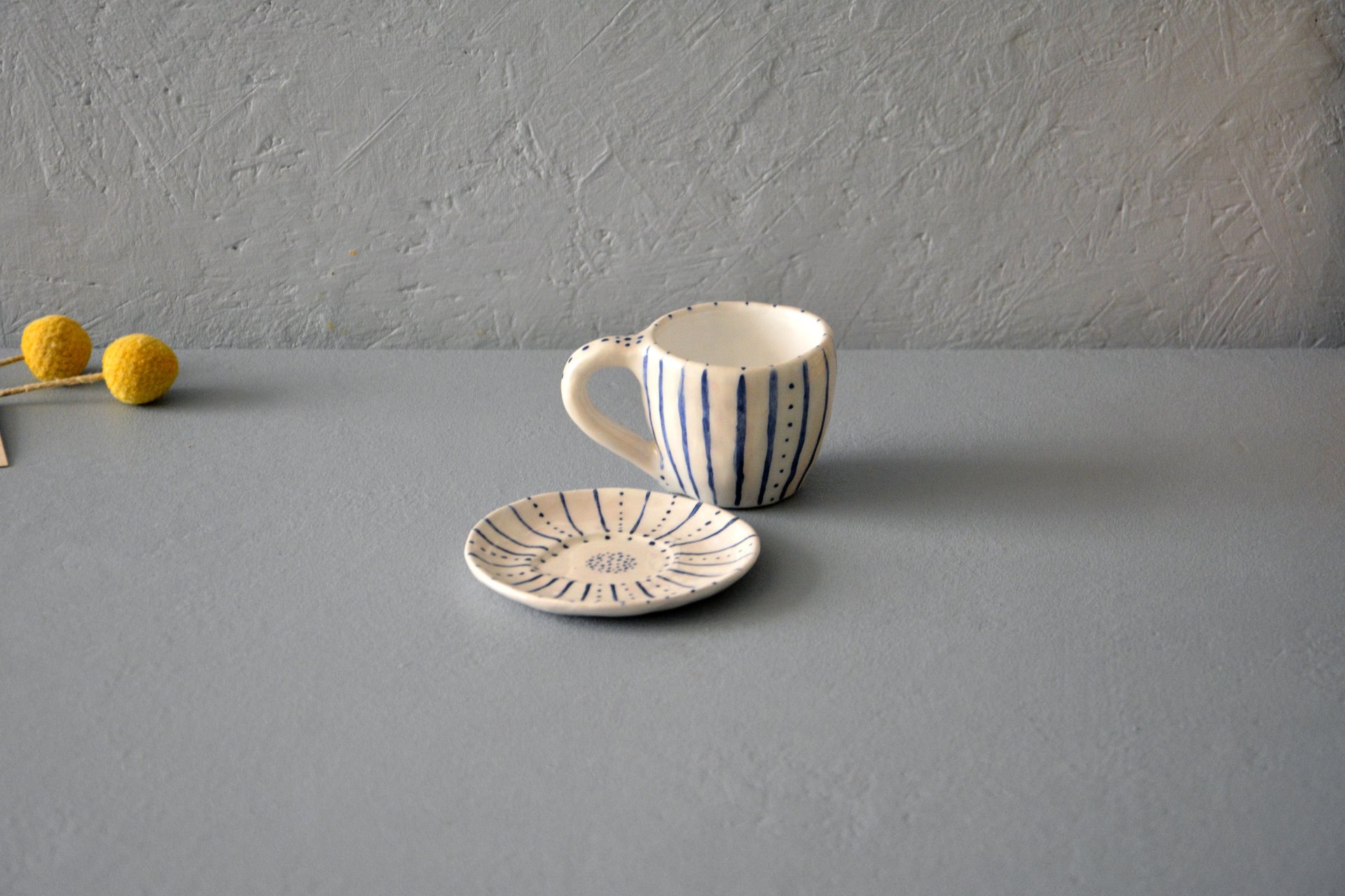 Кофейная чашечка для эспрессо Синие линии на белом - Чашки, стаканы, кружки, 50 мл, фото 2 из 2.