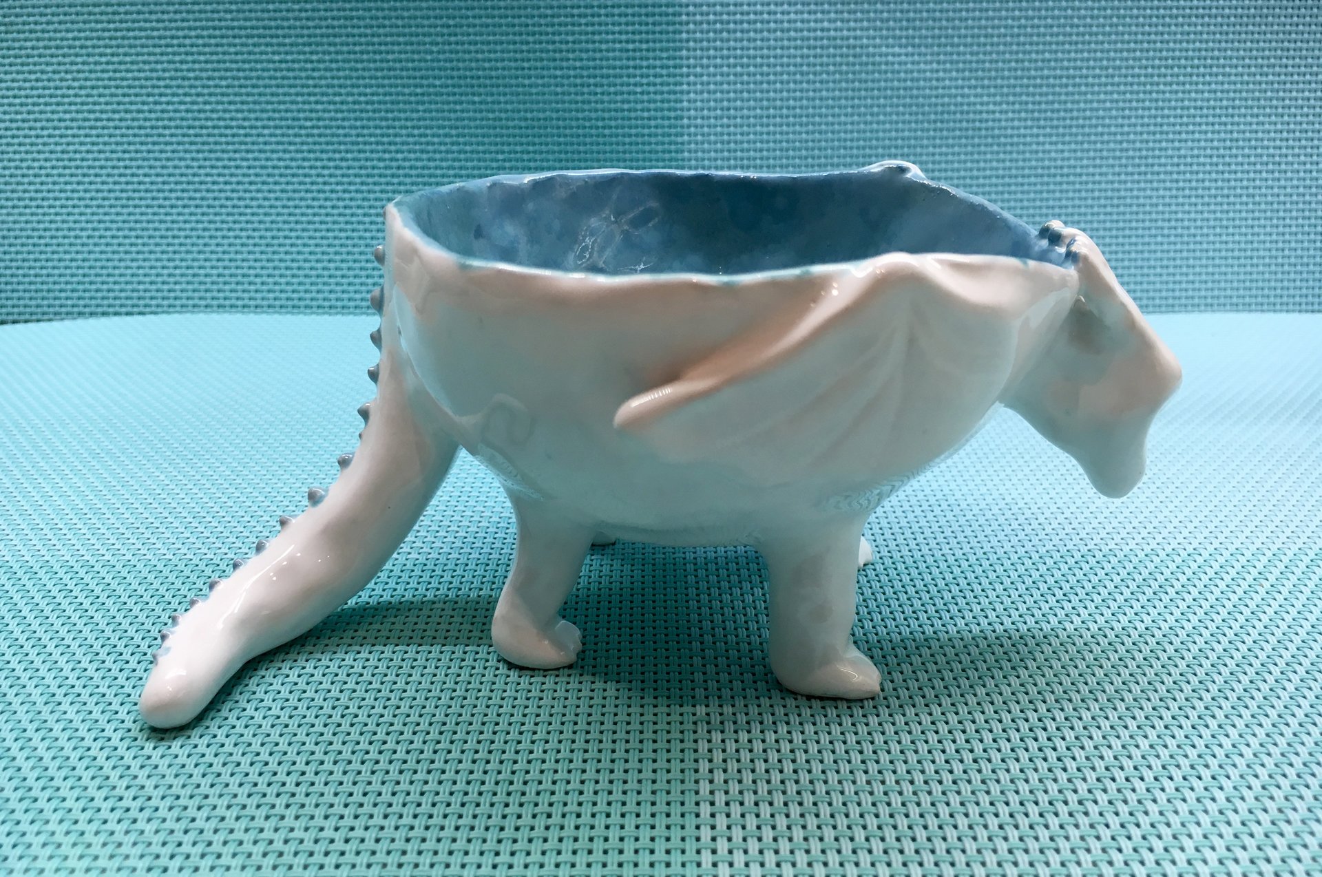 White Dragon - Pialy and sauceboats, diameter - 11 cm, height - 8 cm, photo 1 of 4.
