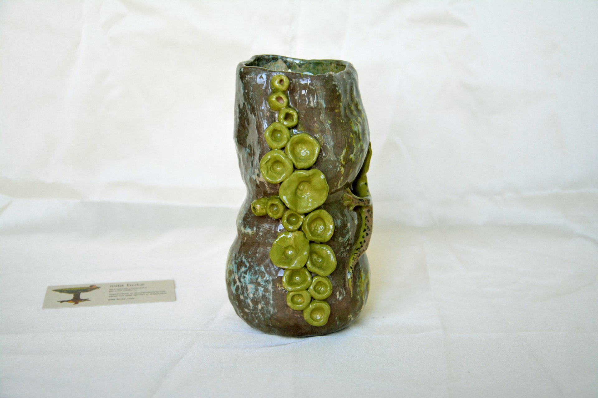 Decorative vase Lizard on stone, height - 18 cm, photo 2 of 3. 342.