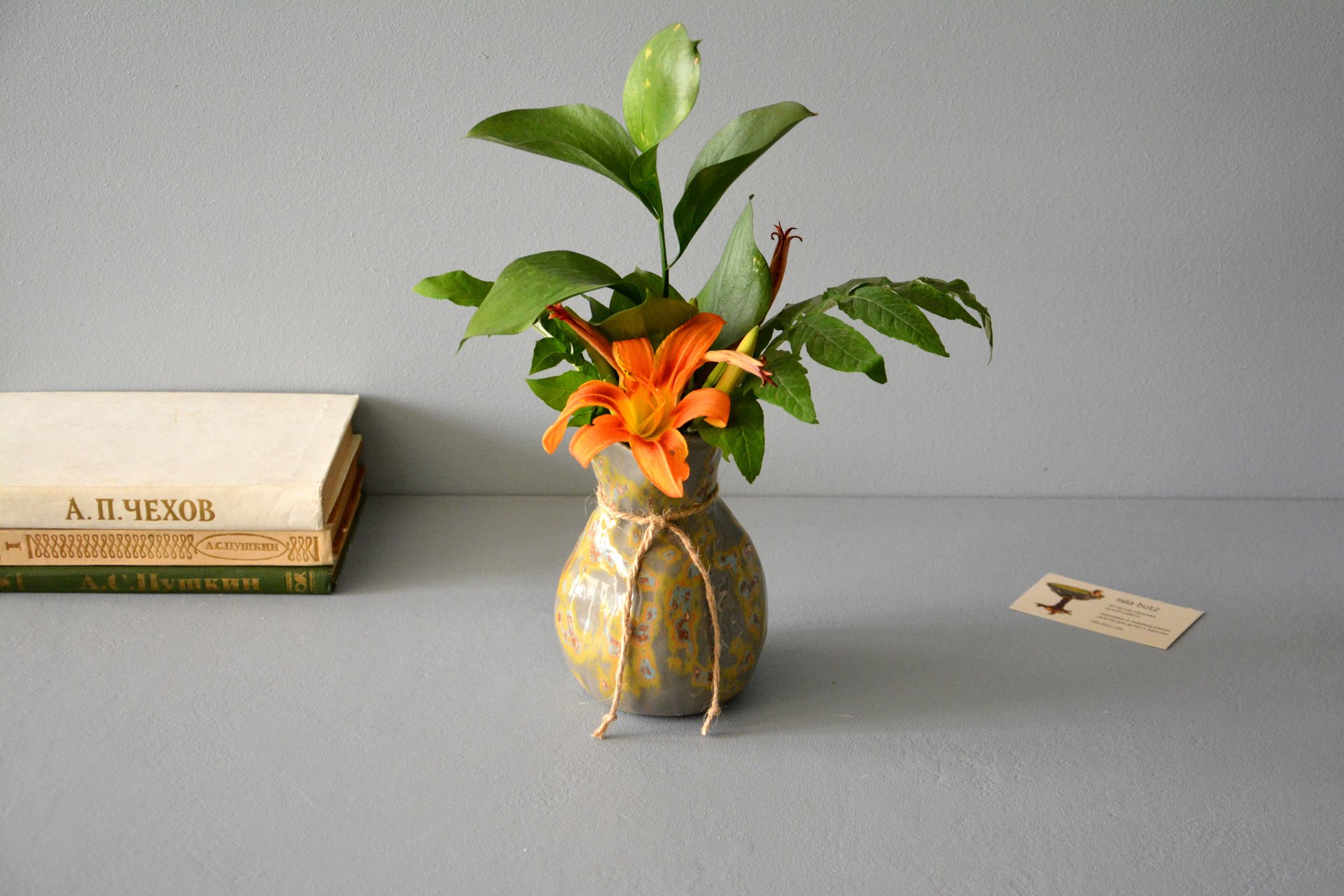 Декоративная керамическая ваза — Мешочек с потертостями, высота - 17 см, цвет - серый, фото 5 из 6. 993.