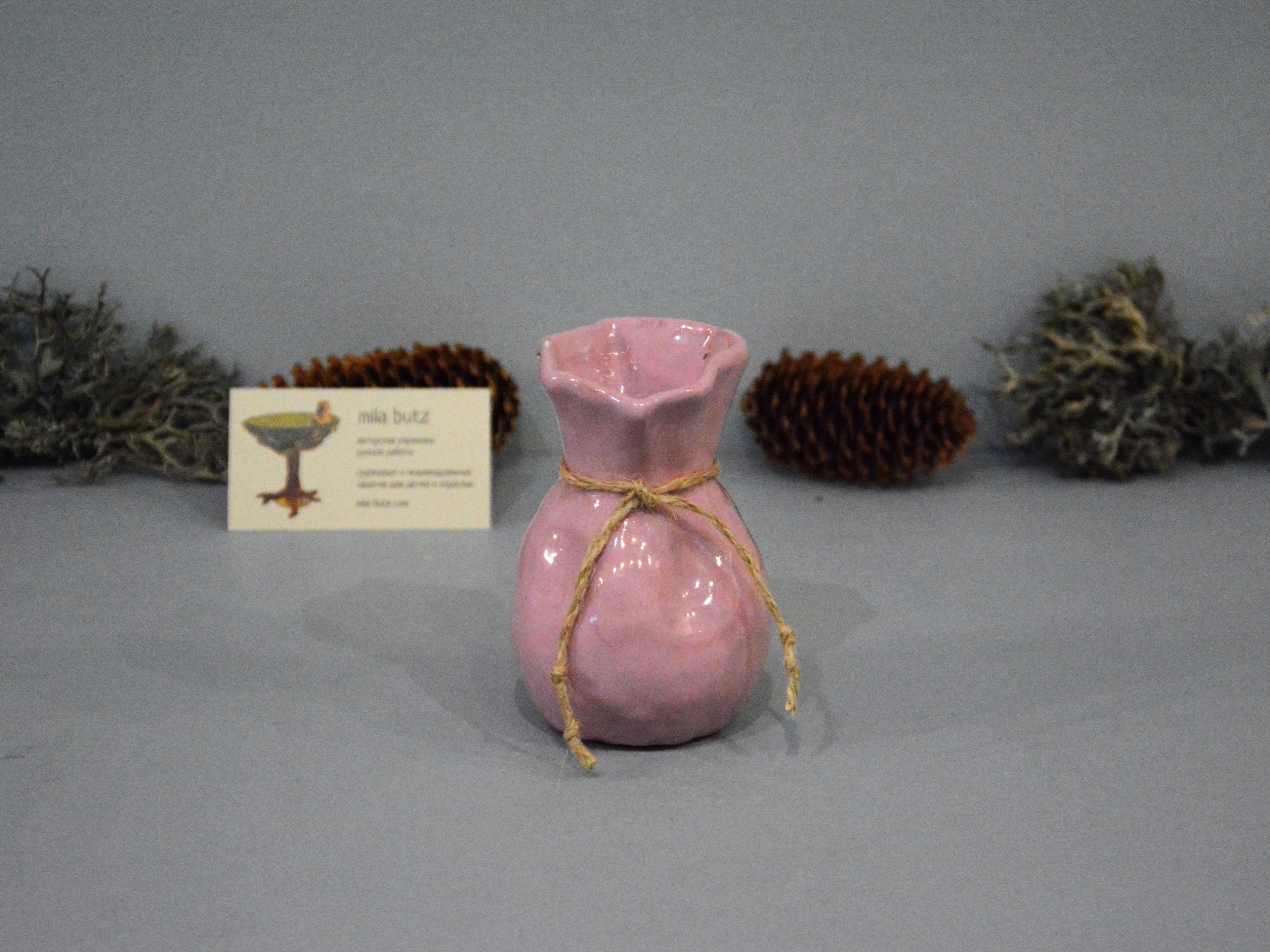 Decorative vase «Pink Bagful», height - 11 cm. Photo 1291-3840-2880.