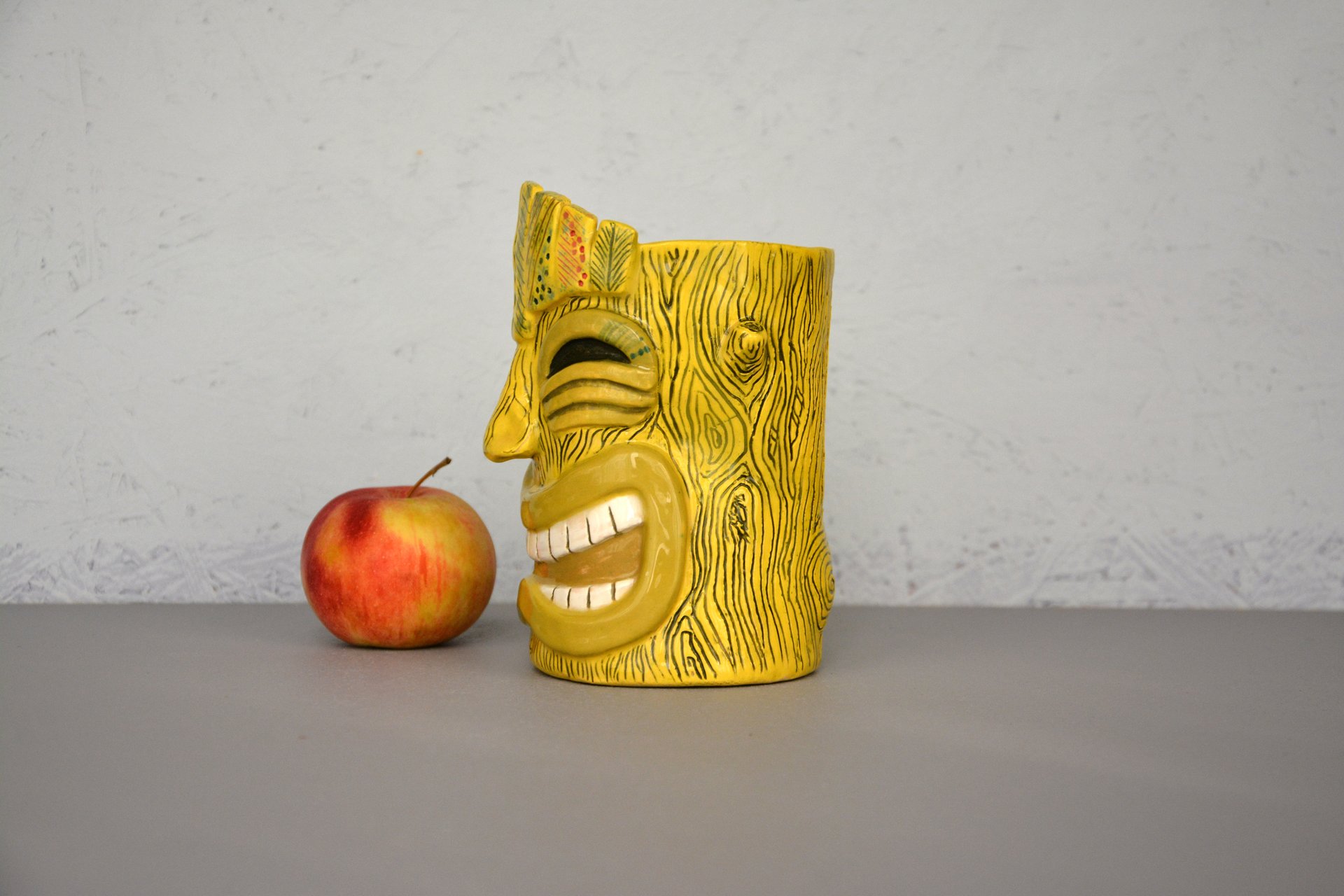 Стакан тики желтый большой, высота - 14 см, объём - 0,6 л, фото 3 из 7.