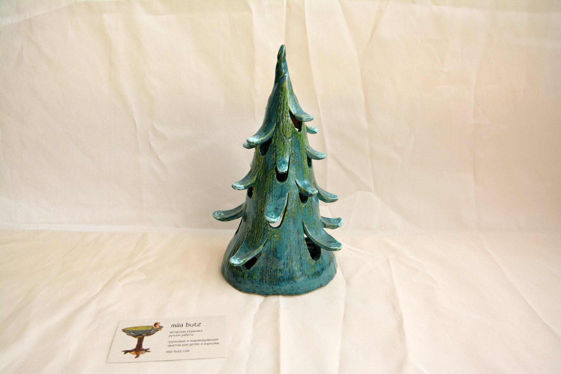 Ёлочка - Новогодний керамический, высота - 23 см, диаметр - 12 см, фото 1 из 2.