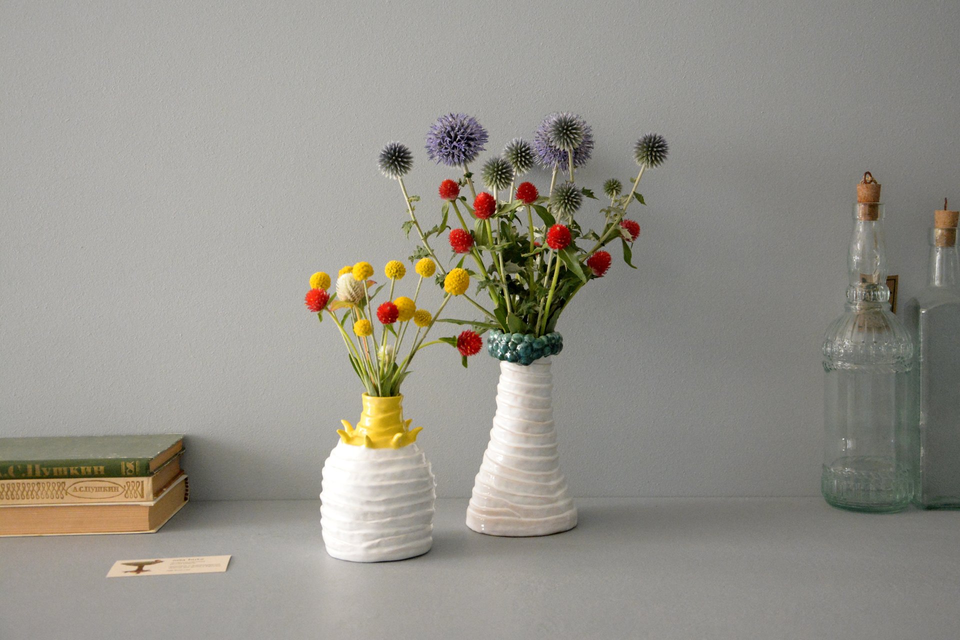 Decorative white-yellow vase Tourniquets, height - 13,5 cm, photo 6 of 7. 1163.