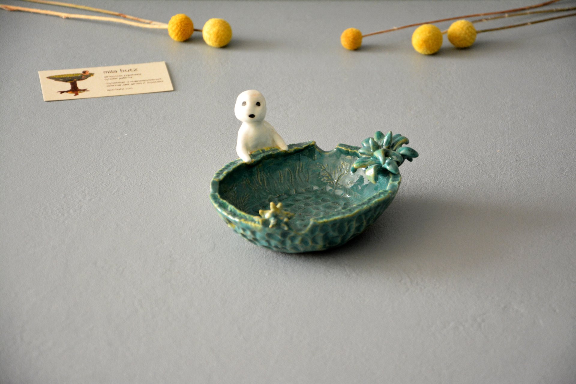 Ashtray with a figurine of Kodama the tree spirit, diameter - 13, height  - 12 см, photo 1 of 5.