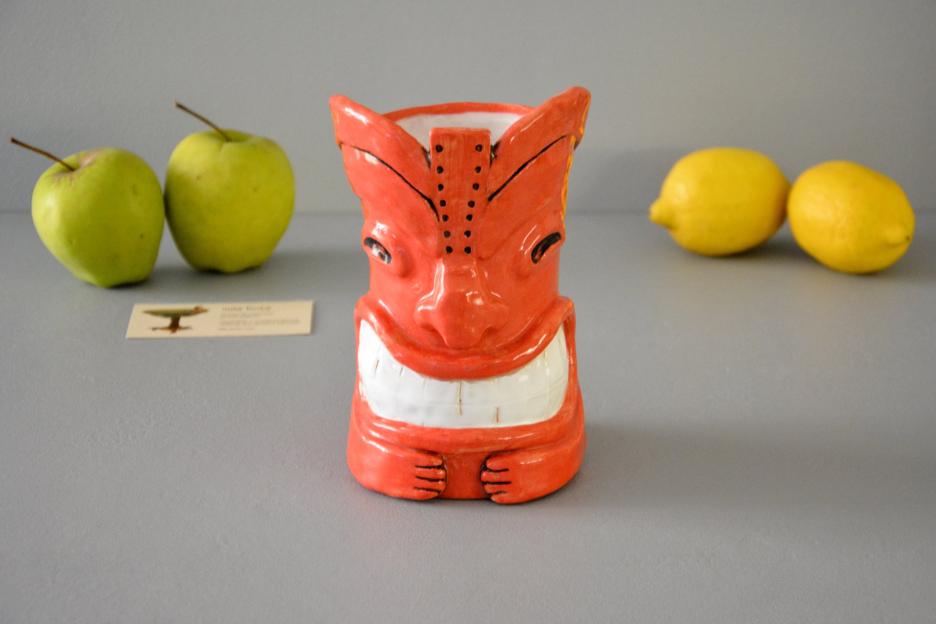 Стакан Тики красный, высота - 17 см, объём - 580 мл, фото 1 из 4.