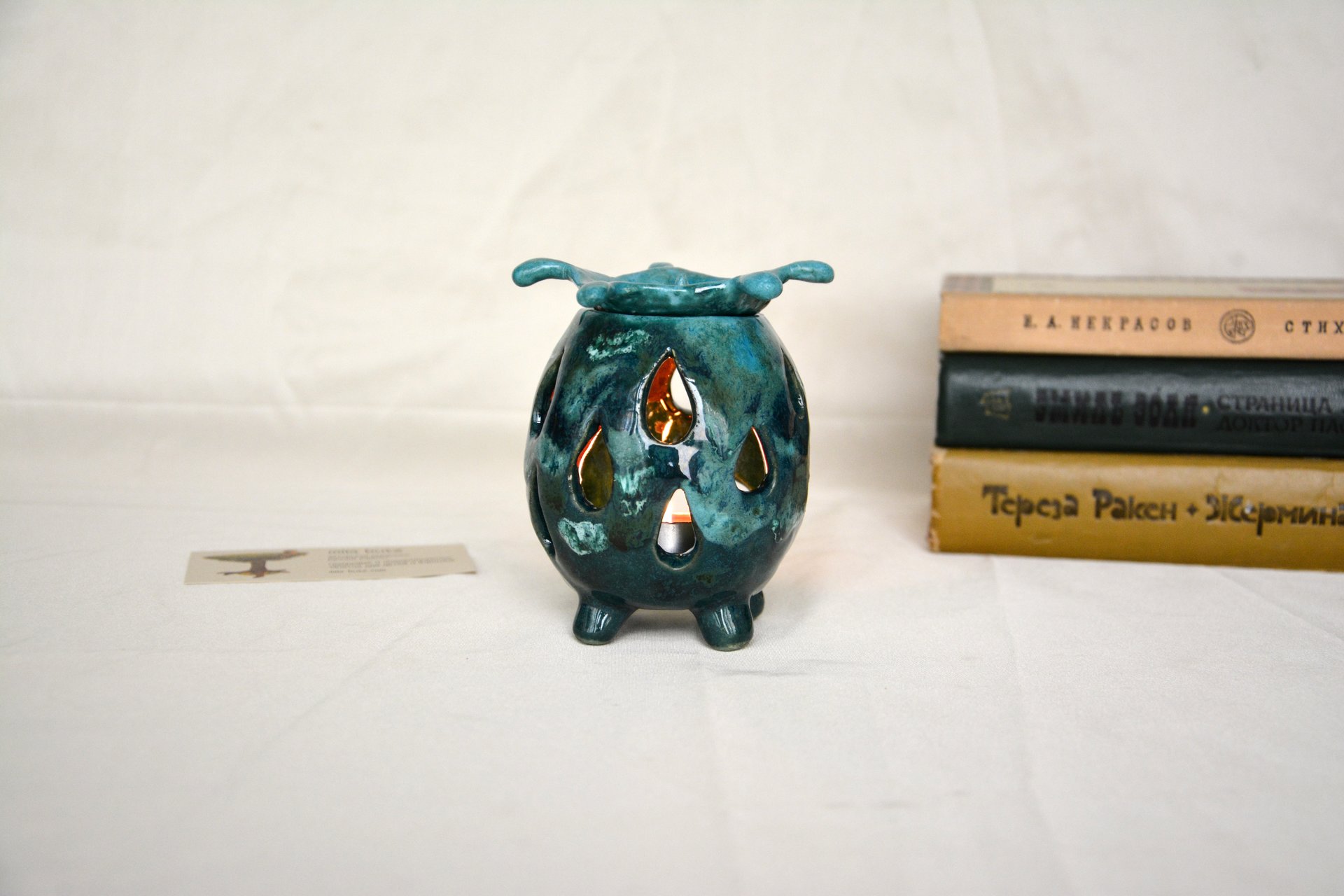 Aroma lamp Drops - Oil burners, height - 10 cm, diameter - 8 cm, photo 3 of 3.