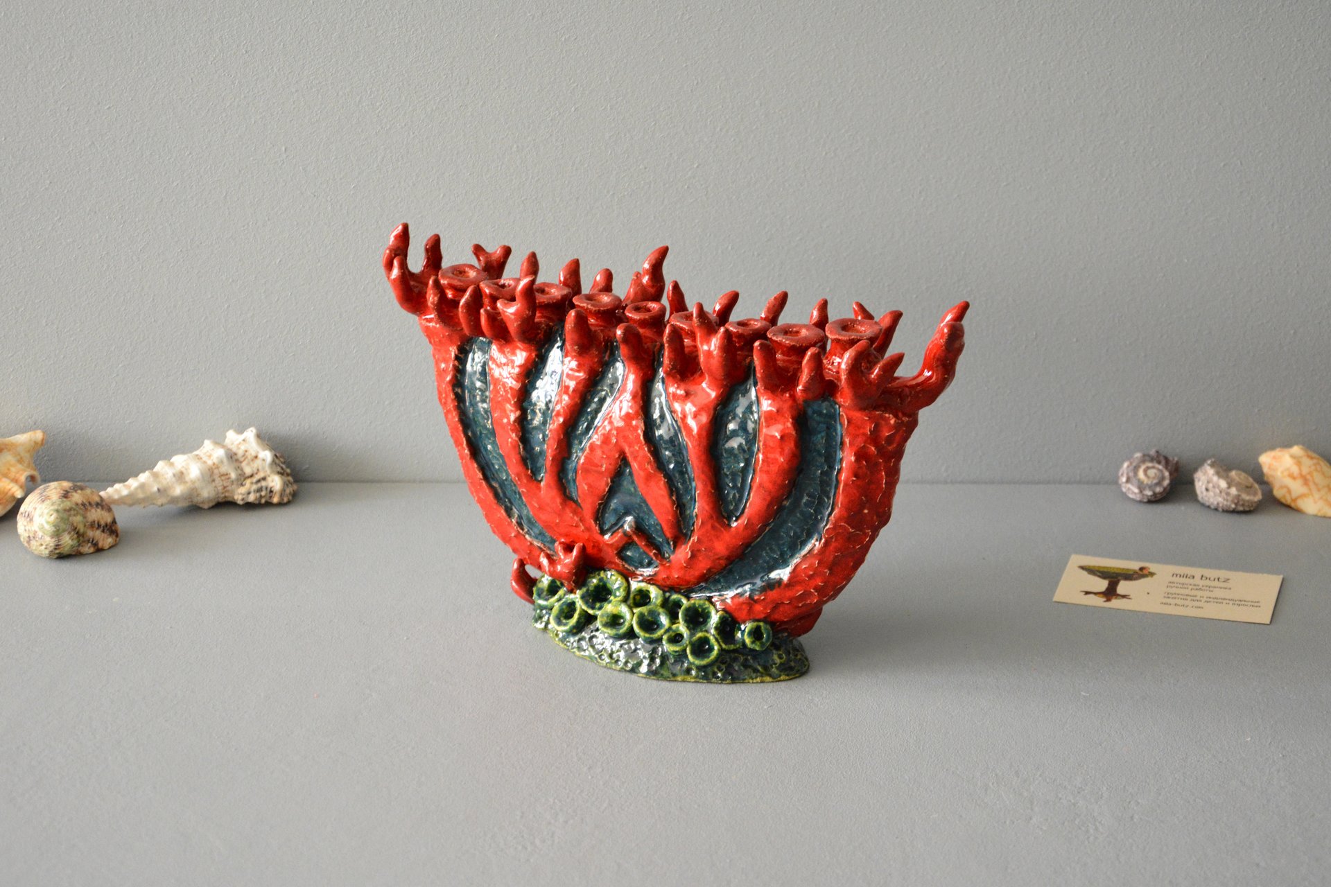 Еврейский подсвечник ханукия коралл, ширина - 27 см, высота - 16,5 см, фото 4 из 6.