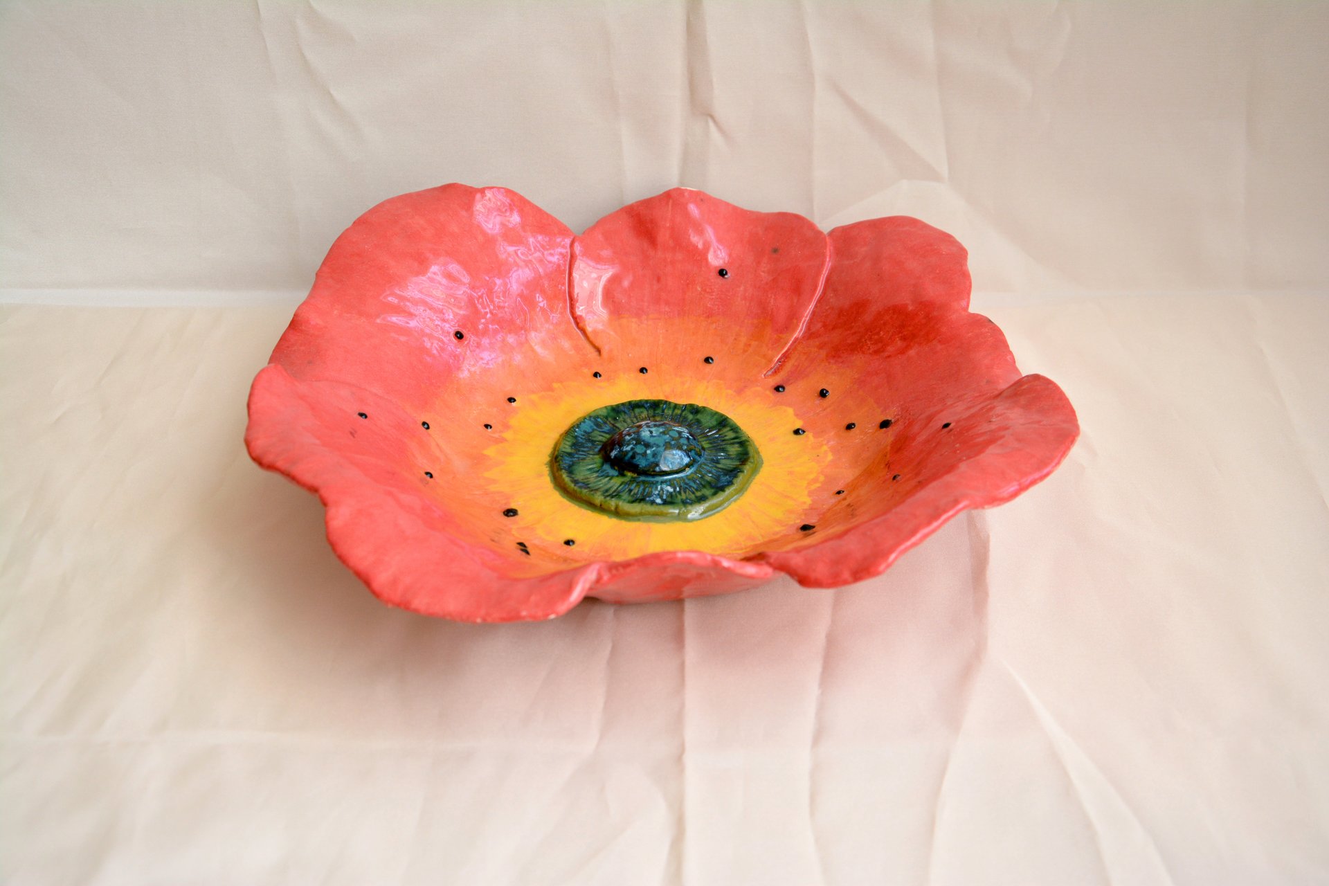 Фруктовница Мак 1 - Керамические блюда,  max диаметр - 30 см, высота - 7 см, фото 2 из 5.