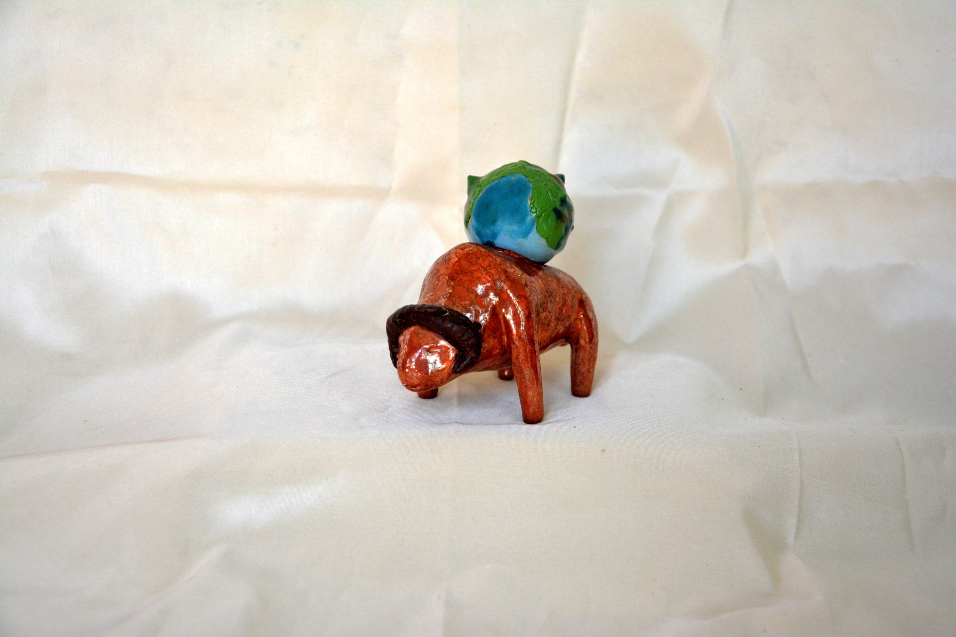 Taurus the keeper of the World - Animals and birds, height - 8 cm, photo 2 of 3.