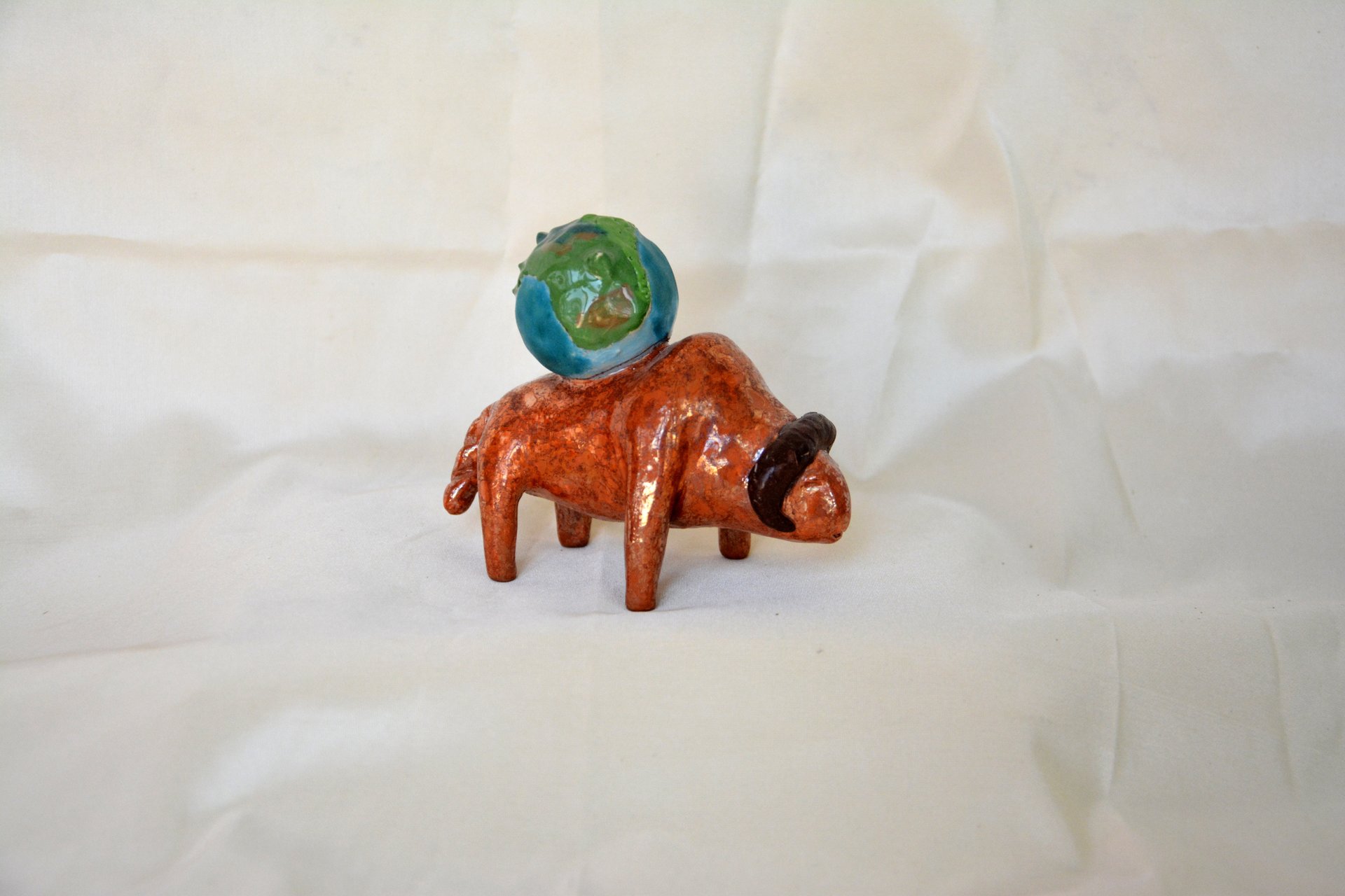 Taurus the keeper of the World - Animals and birds, height - 8 cm, photo 3 of 3.